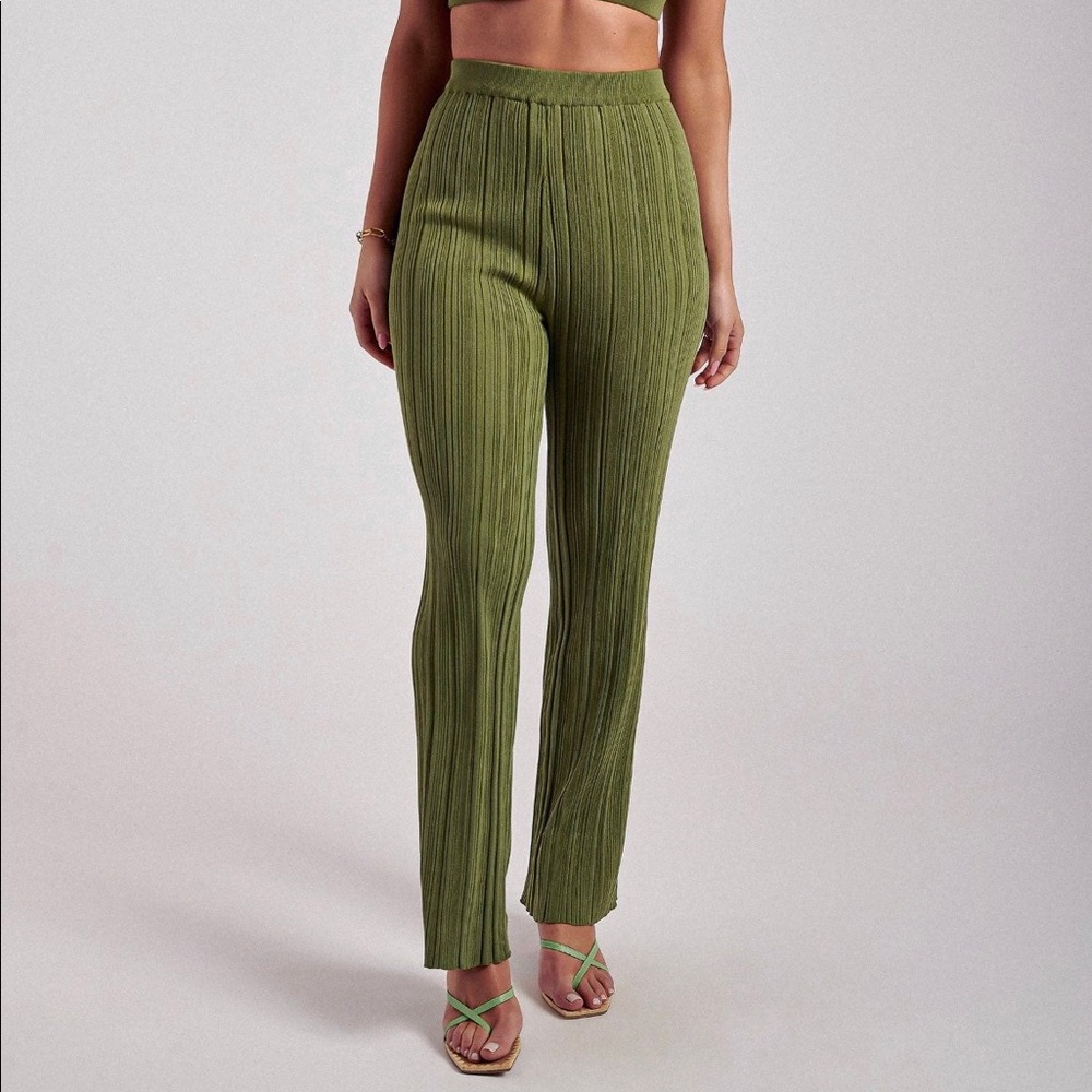 Green bottoms